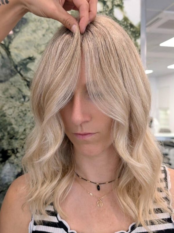 AirTouch Blonde – soft, natürlich & elegant ✨ Ein wunderschönes Blond mit feinen, nahtlosen Übergängen…