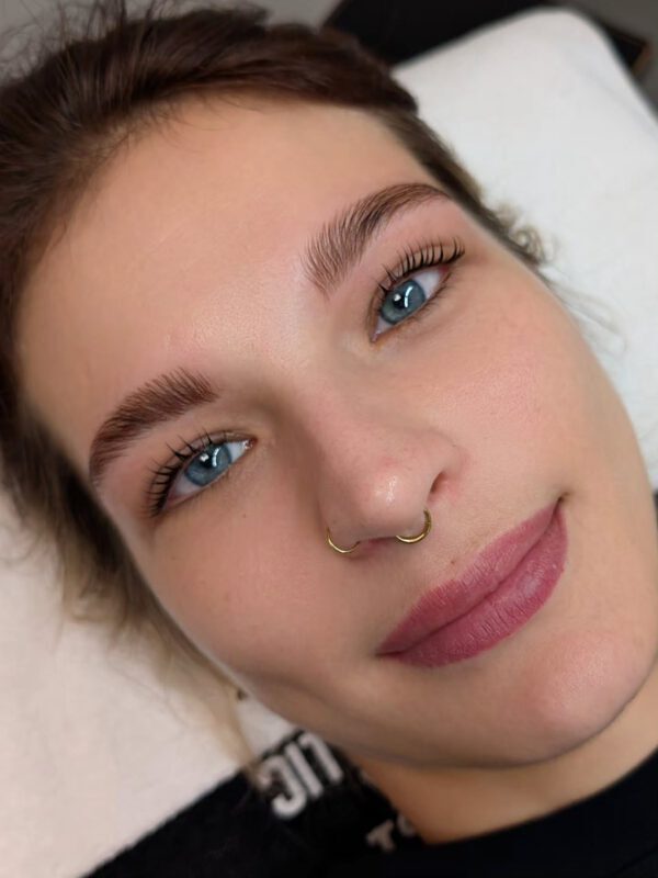 ✨ Wimpern- & Brow-Lifting ✨ Für einen wunderschönen, natürlichen Look! 🤍 💫 Wimpernlifting – für…